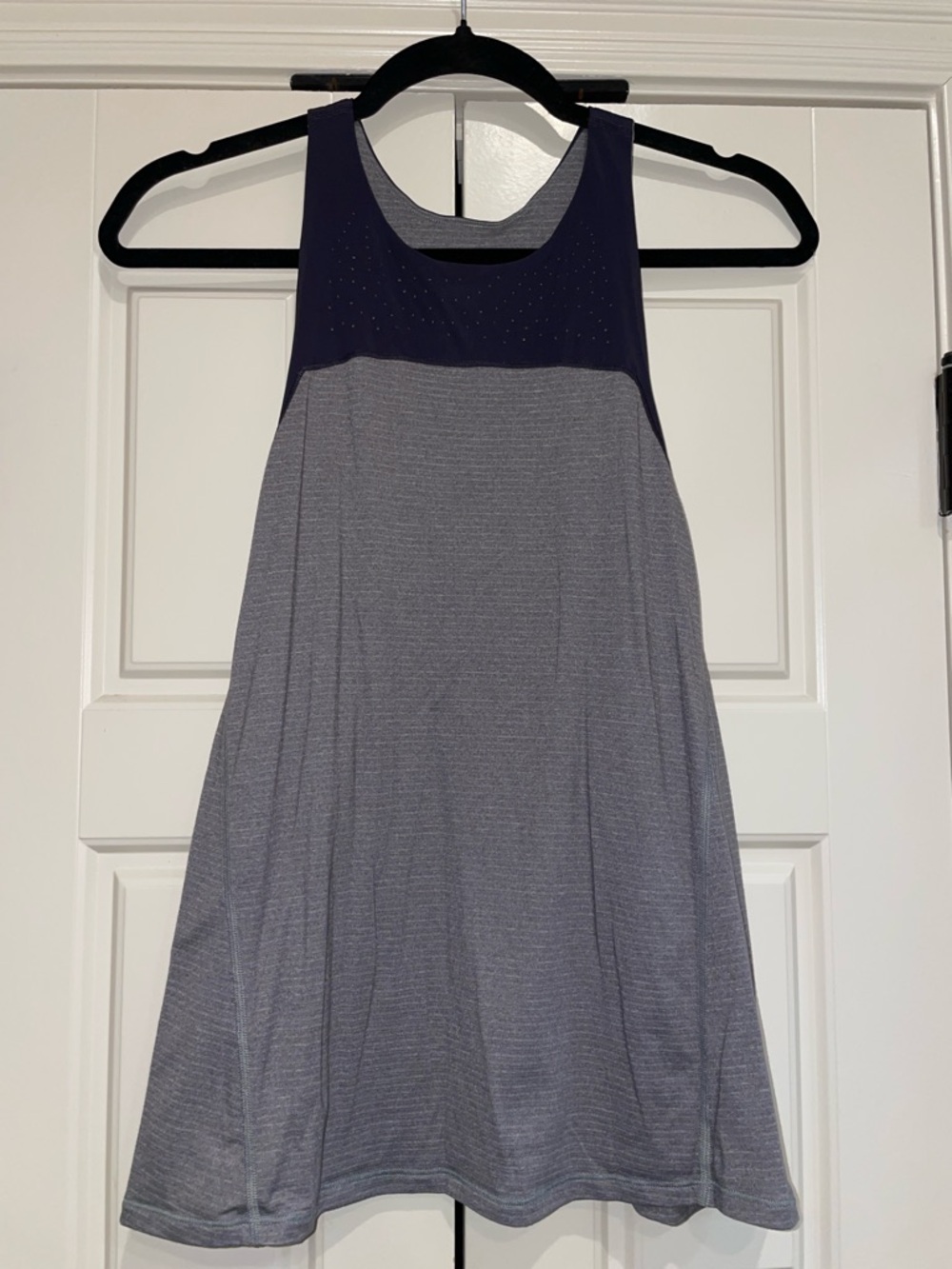 lululemon athletica Two-Tone Navy & Gray Athletic Tank
